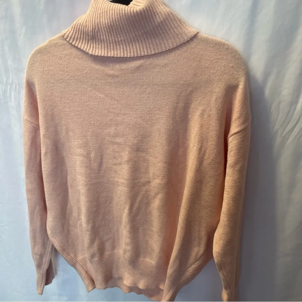 Philosophy Knit SOFT Turtleneck Pullover Sweater Pink Medium‎ Barbiecore Preppy
